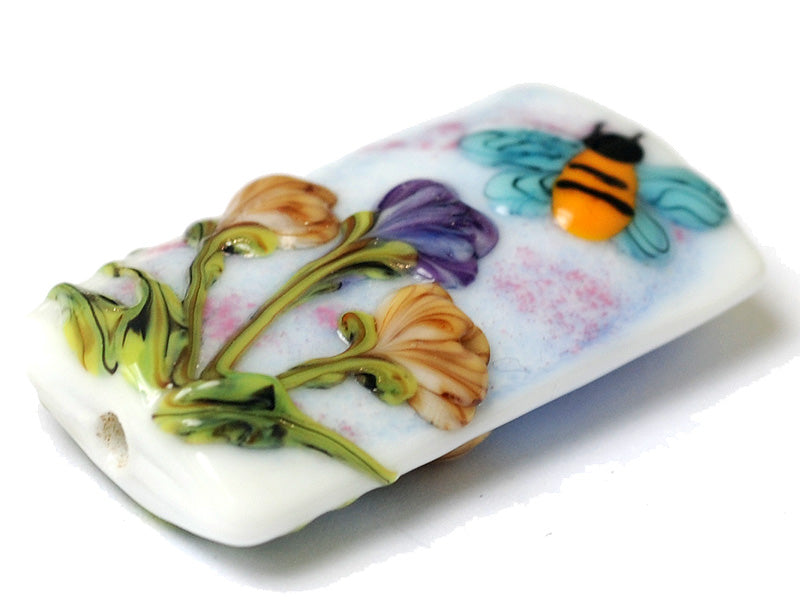 11830203 - Bumble Bee Dreams Kalera Focal Bead