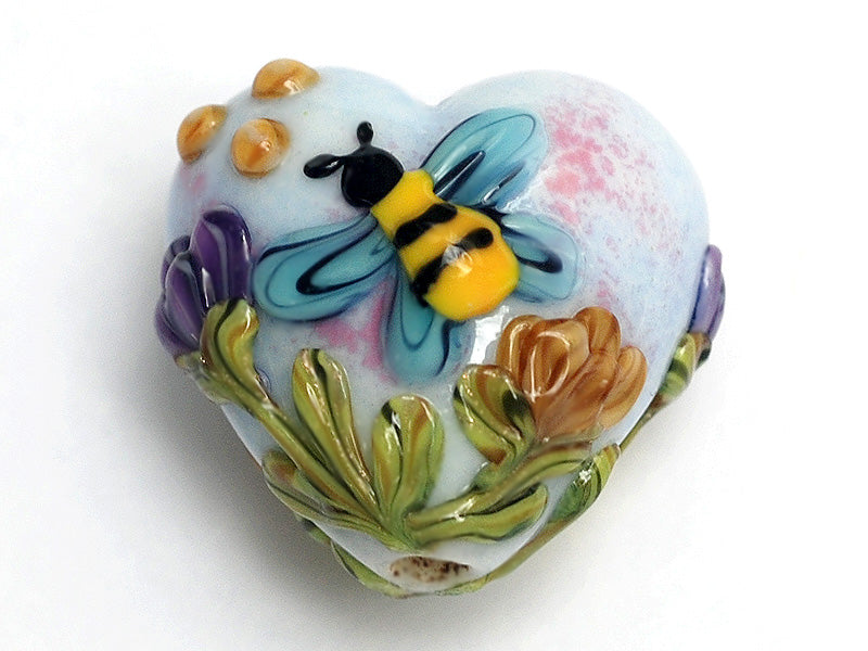 11830205 - Bumble Bee Dreams Heart