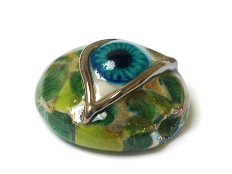 11830502 - Green Eyed Lentil Focal Bead