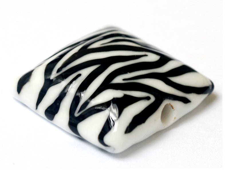 11830804 - Zebra Stripes Pillow Focal Bead