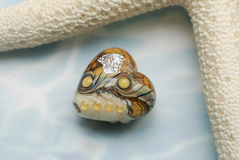 11831405 - Butterscotch Stardust Heart
