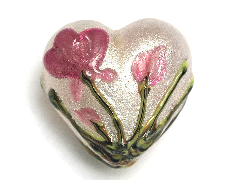 11832005 - Fuchsia Flower Heart