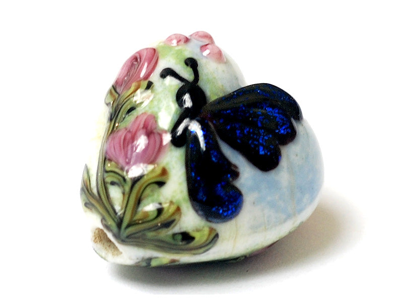11835005 - Blue Sparkle Garden Butterfly Heart