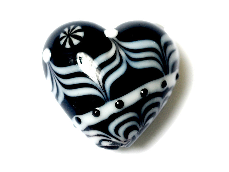 11835805 - Elegant Lady Heart