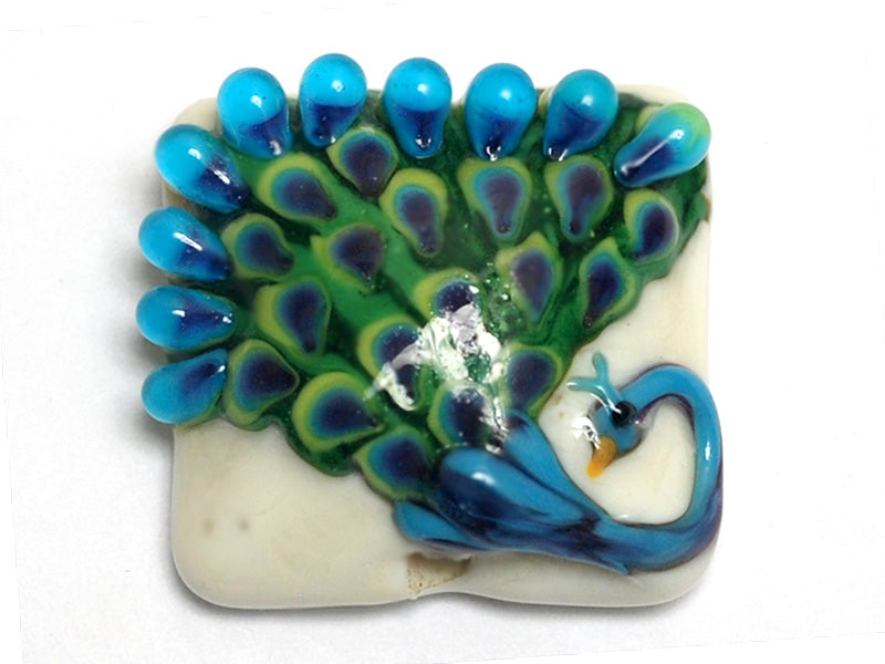 11837204 -Pretty Peacock Pillow Focal Bead