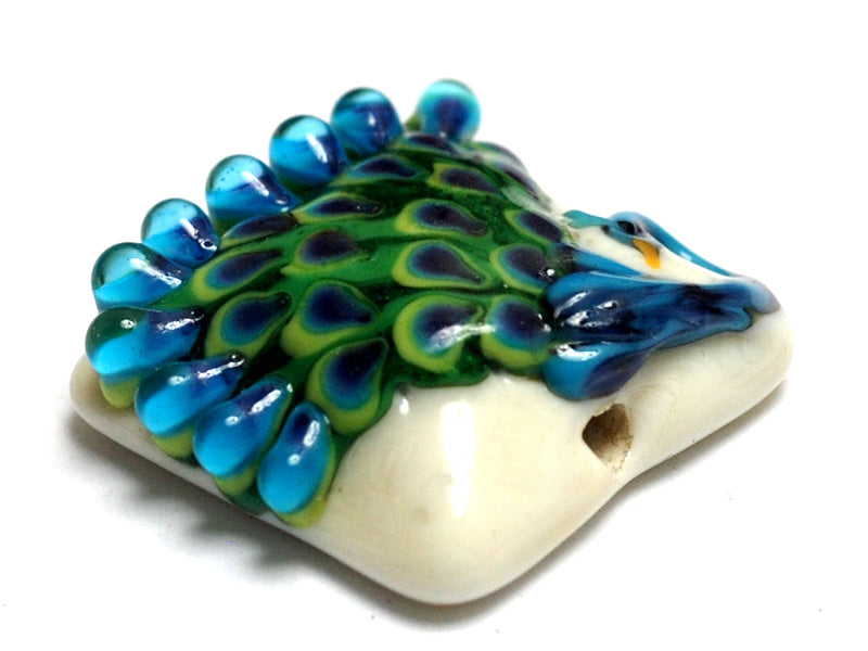 11837204 -Pretty Peacock Pillow Focal Bead