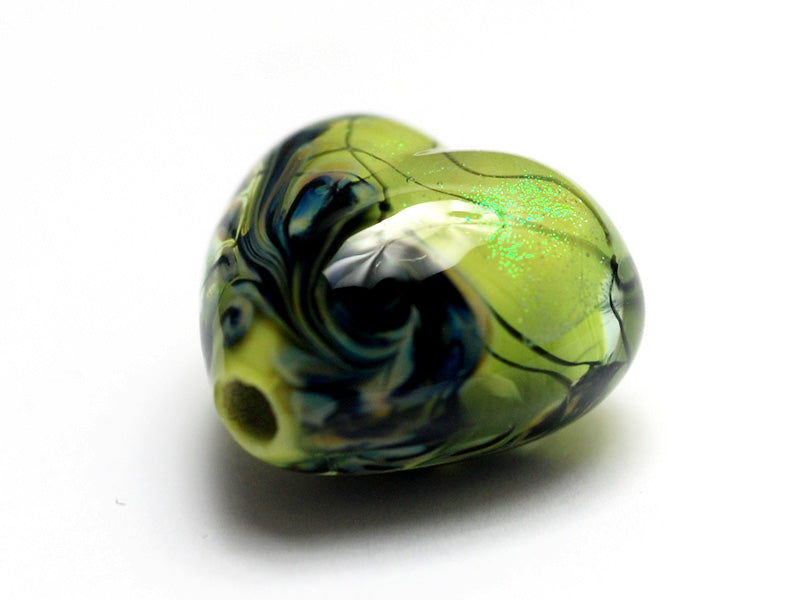 11837305 - Spring Green Shimmer Heart