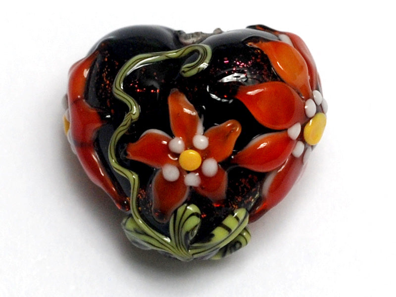 11838005 - Clementine's Elegance Heart