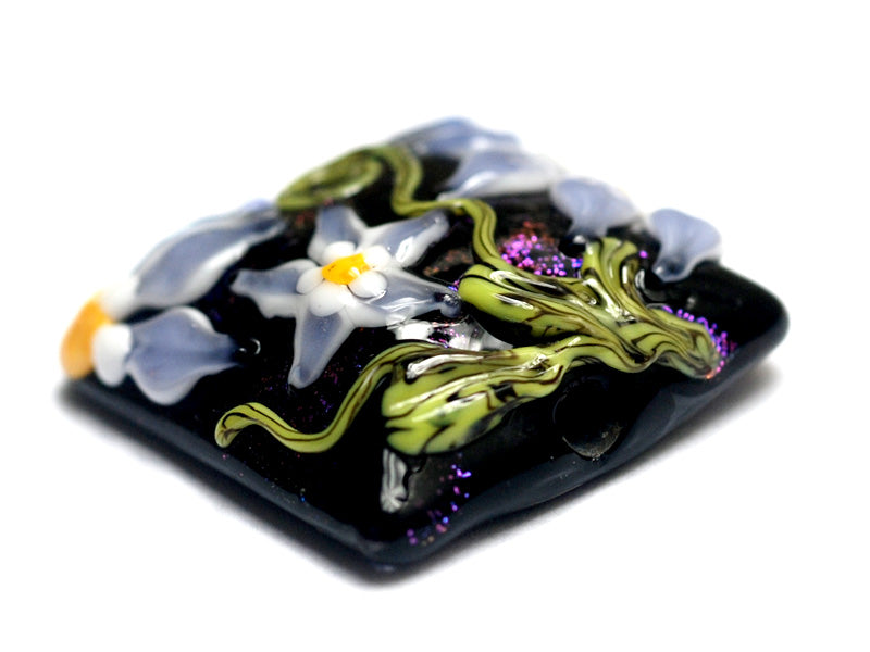 11838104 - Lilac's Elegance Pillow Focal Bead