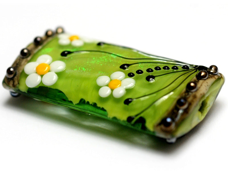 11838503 - Spring Green Florals Kalera Focal Bead