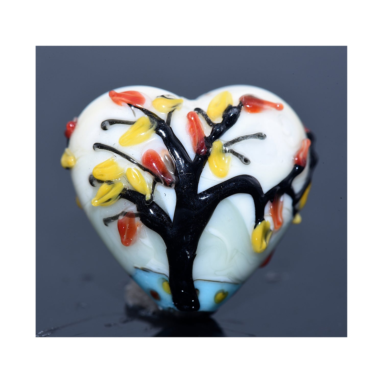11840105 - Autumn Tree Heart