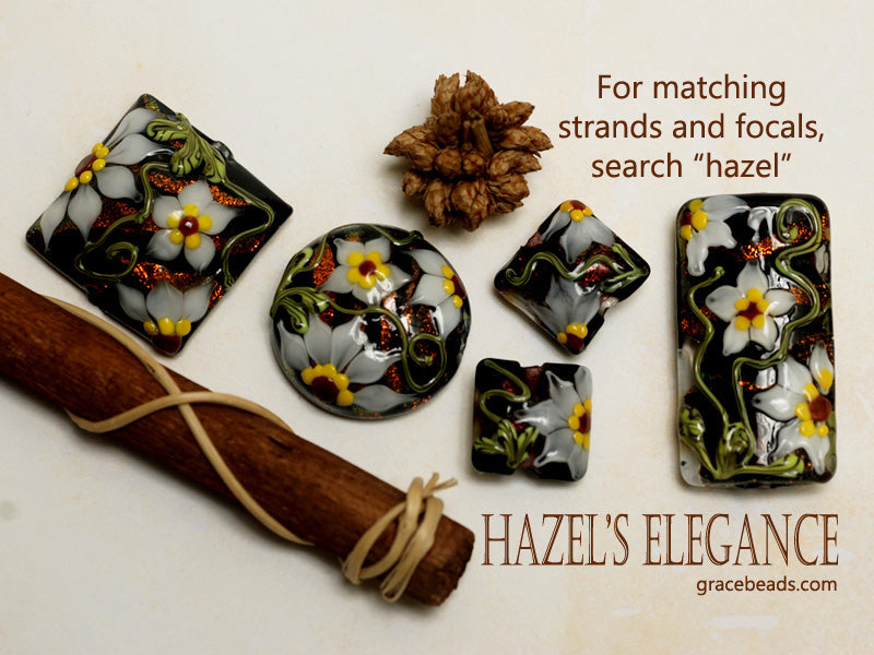 11836904 -Hazel's Elegance  Pillow Focal Bead