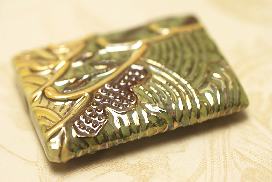 HA033040 - 30x40mm Porcelain Puffed Rectangle Sage Green