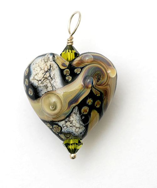 HP-11816105 - Cheyenne Rock Heart Pendant