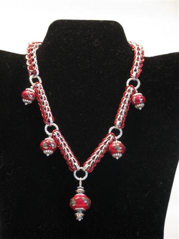 LC-10704211 - Regal Red Metallic Necklace 