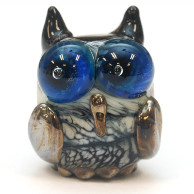 OWL-M-01- Ivory with black free style owl bead, size M