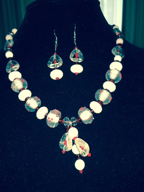 LC- Necklace with 10706621 Casino Party Rondelle Beads