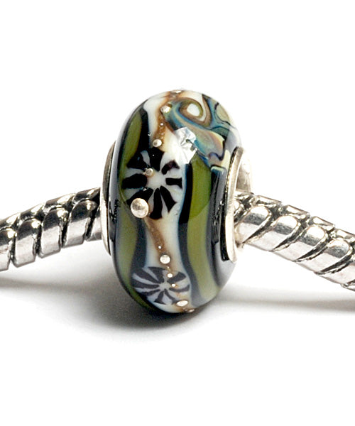 SC10045 - Large Hole Green w/Ivory Japanese Kimono Rondelle Bead