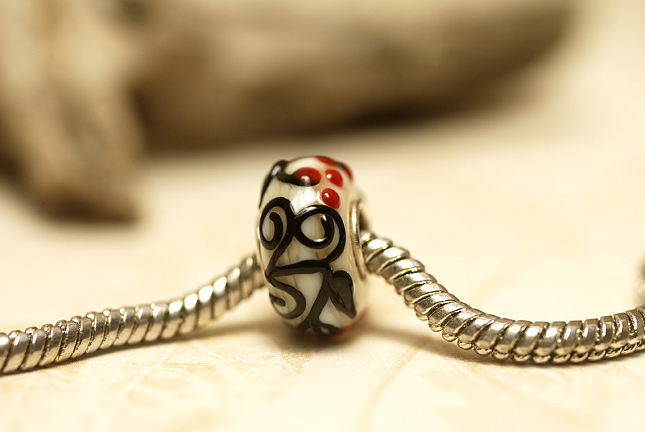 SC10110 - Large Hole Tranquility Vines Rondelle Bead