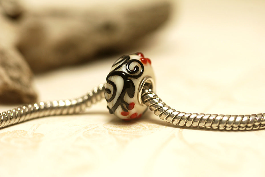 SC10110 - Large Hole Tranquility Vines Rondelle Bead