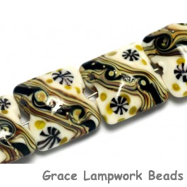 10305814 - Four Green w/Ivory Japanese Kimono Pillow Beads