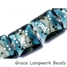 10412514 - Four Windjammer Party Pillow Beads