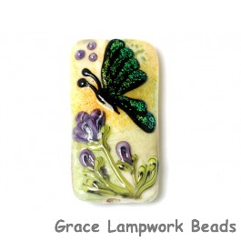 11834903 - Green Sparkle Garden Butterfly Kalera Focal Bead