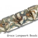 10303414 - Four Ivory within Crystal Clear Pillow Beads