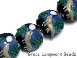 10414512 - Four Howling at the Moon Lentil Beads